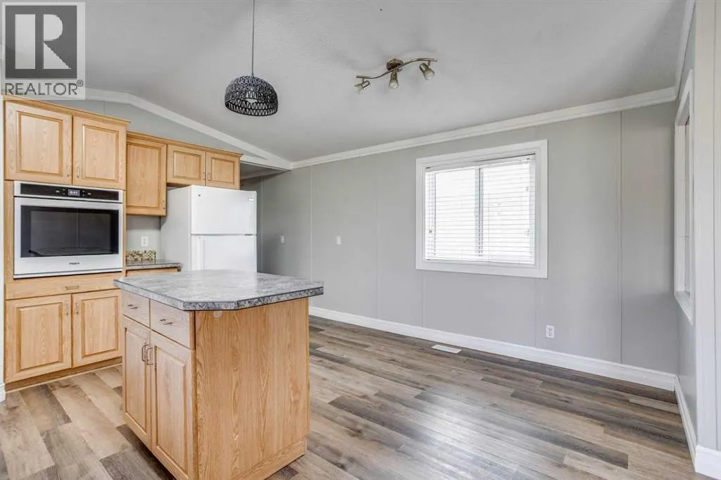 252 Grandview Crescent