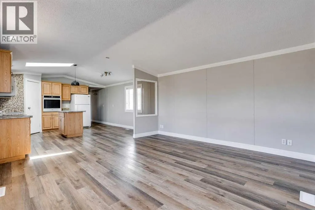 252 Grandview Crescent