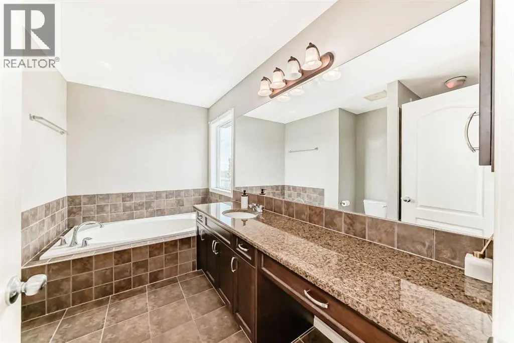 196 Cranberry Circle SE
