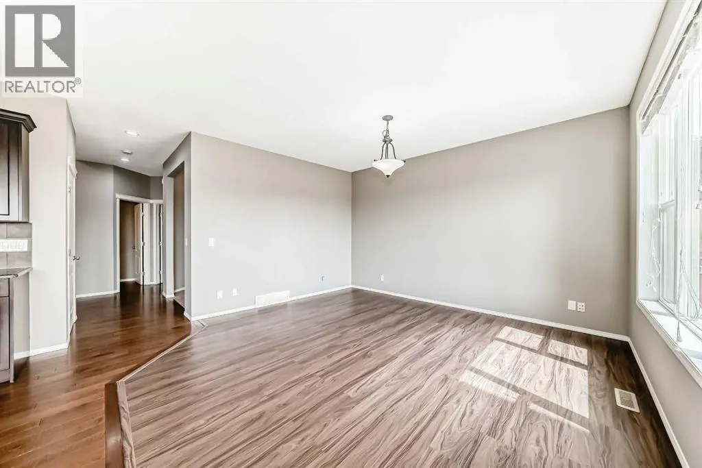 196 Cranberry Circle SE