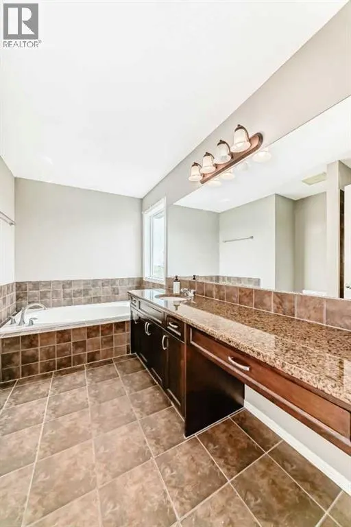 196 Cranberry Circle SE