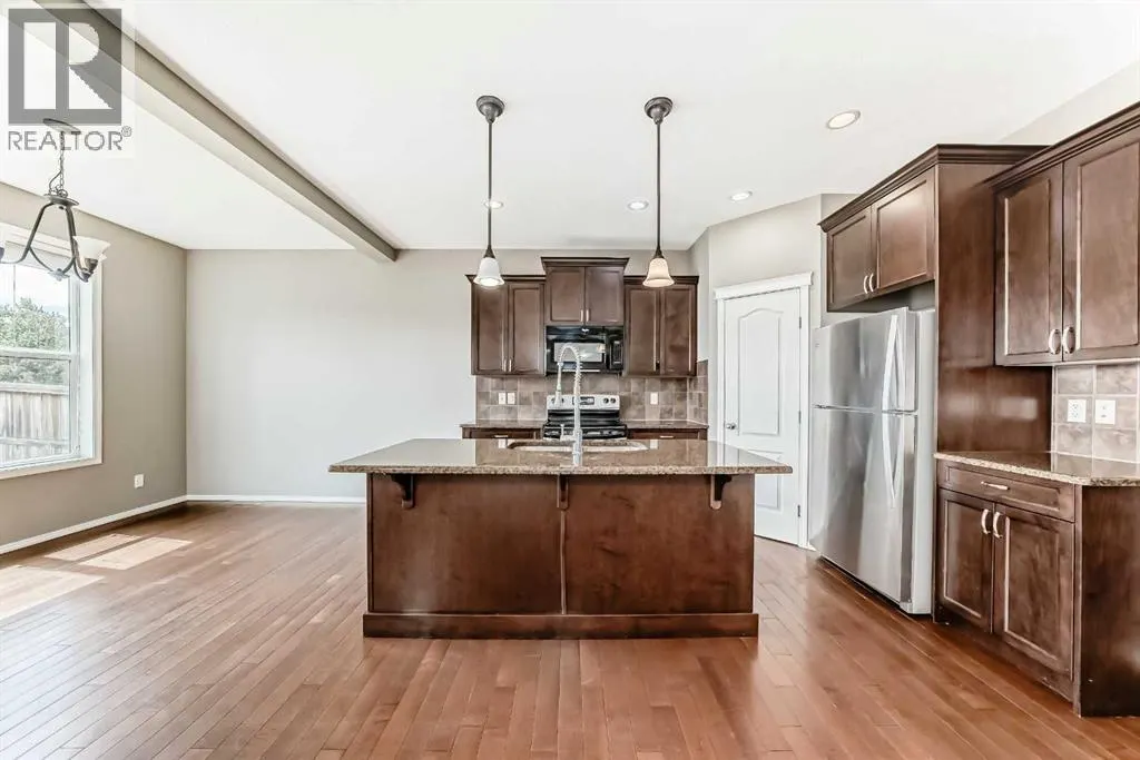 196 Cranberry Circle SE