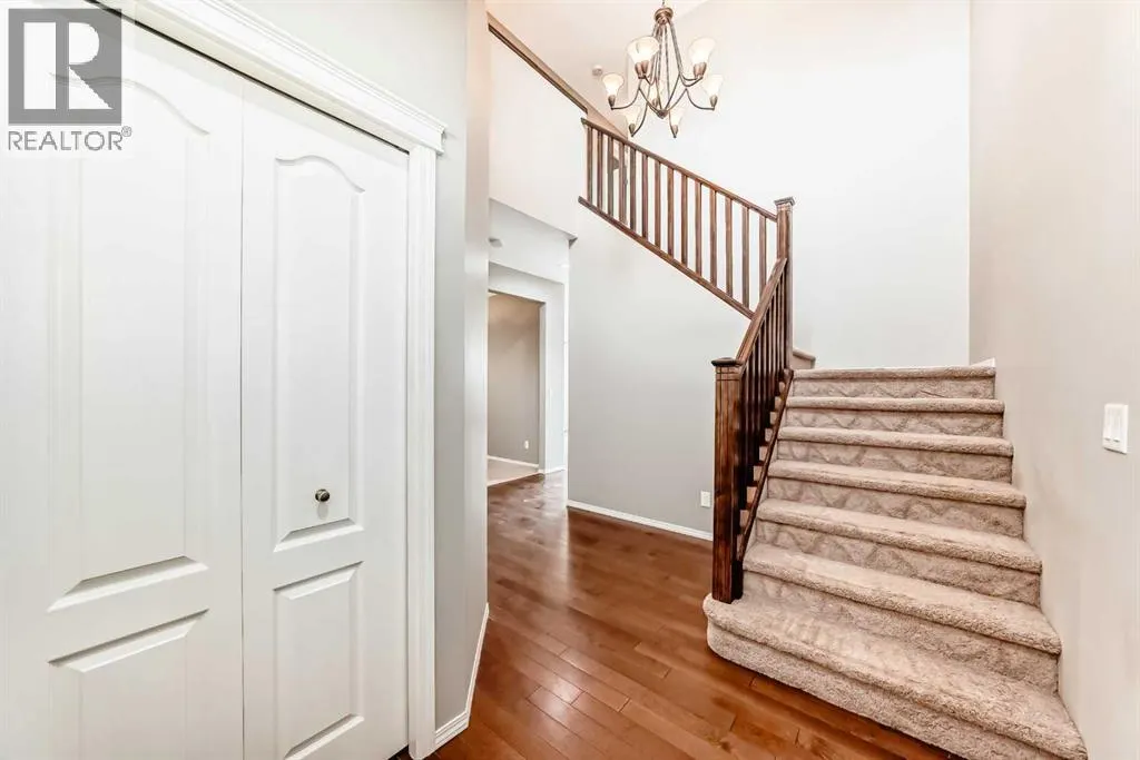 196 Cranberry Circle SE