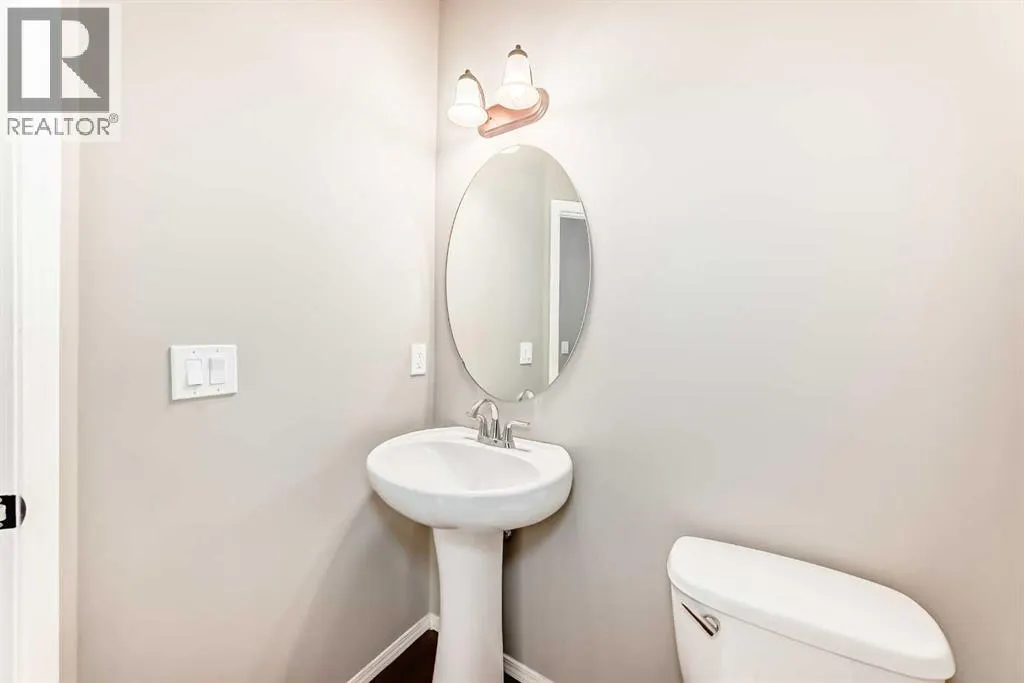 196 Cranberry Circle SE