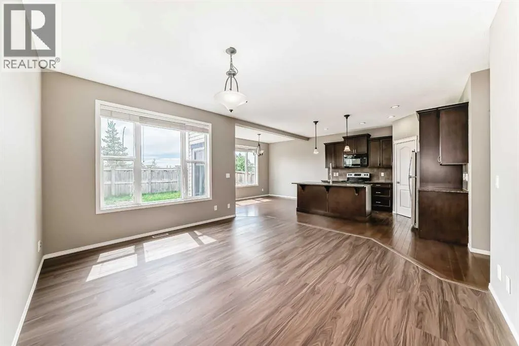196 Cranberry Circle SE