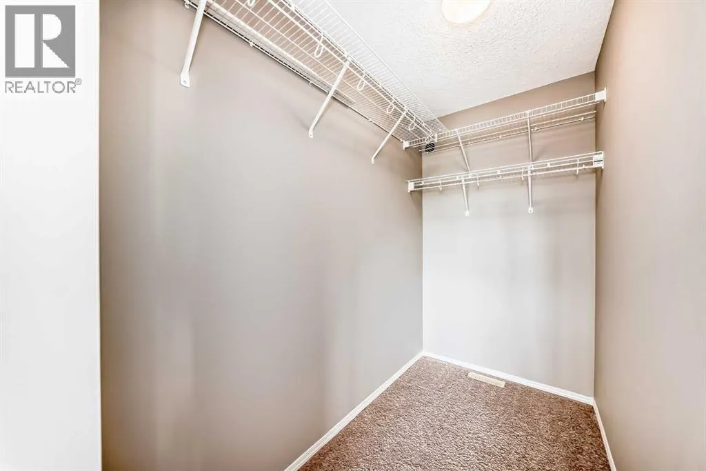 196 Cranberry Circle SE