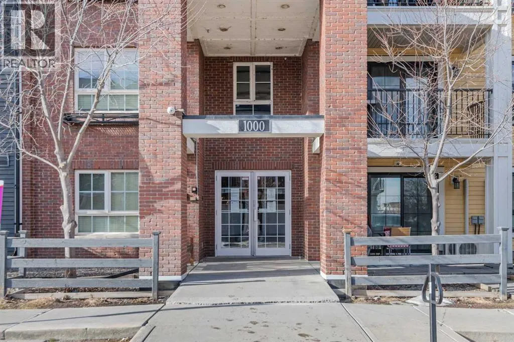 1403, 279 Copperpond Common SE