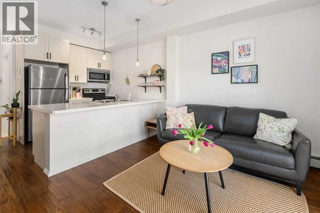 1403, 279 Copperpond Common SE