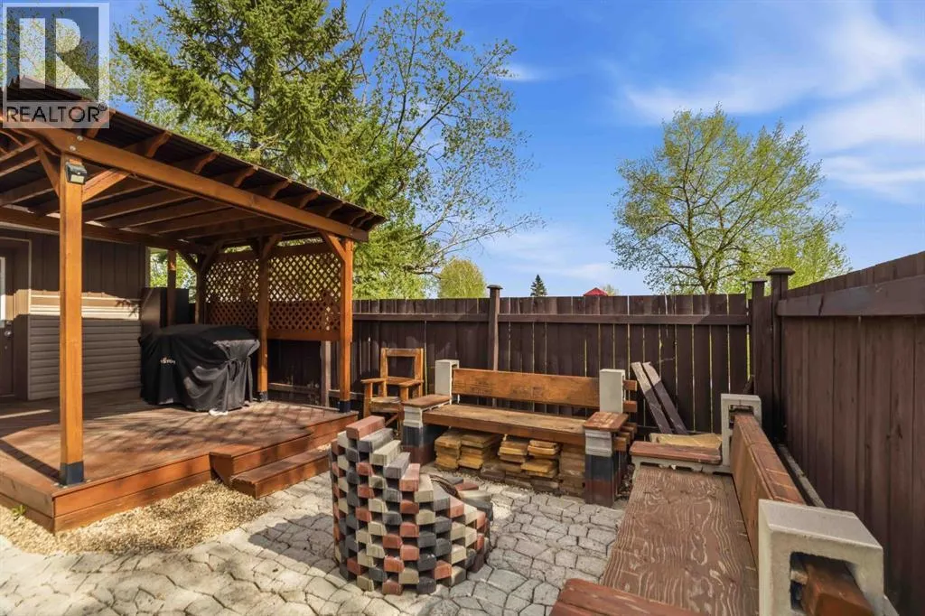 157 Gregoire Crescent