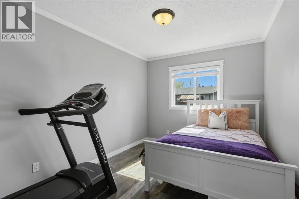 157 Gregoire Crescent