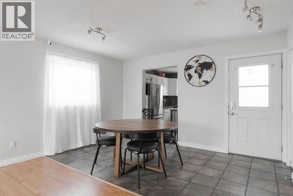 110 Parmenter Crescent