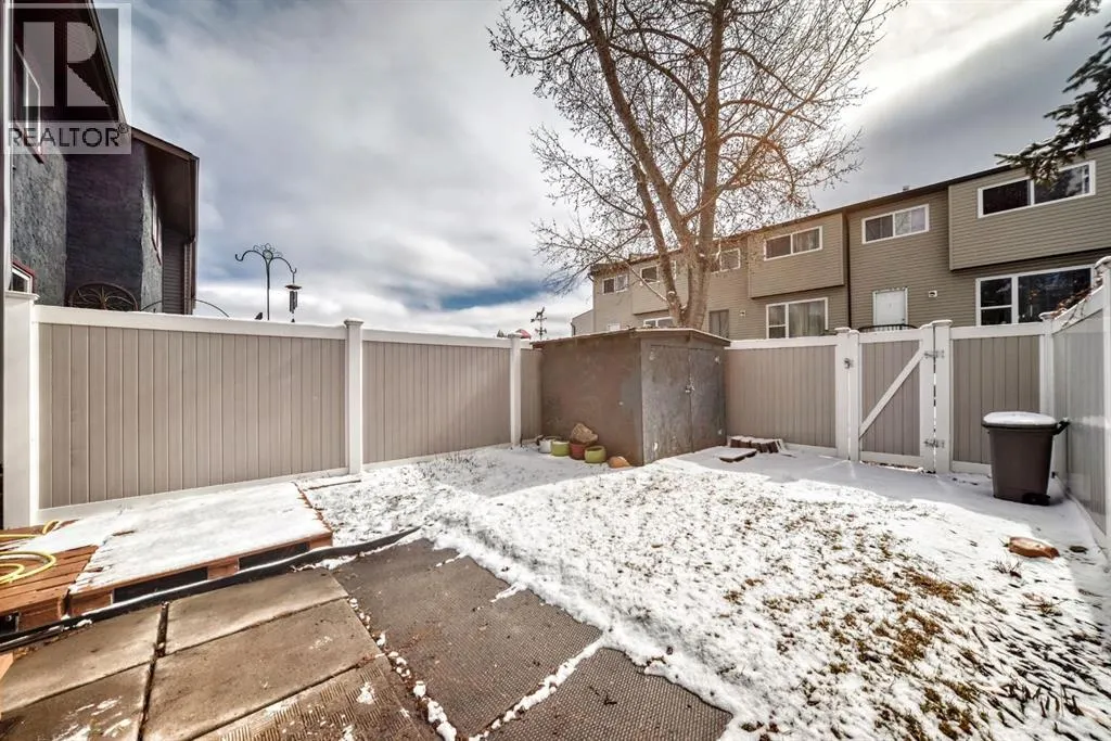 702, 9930 Bonaventure Drive SE