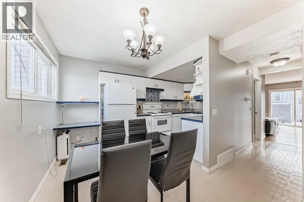 702, 9930 Bonaventure Drive SE
