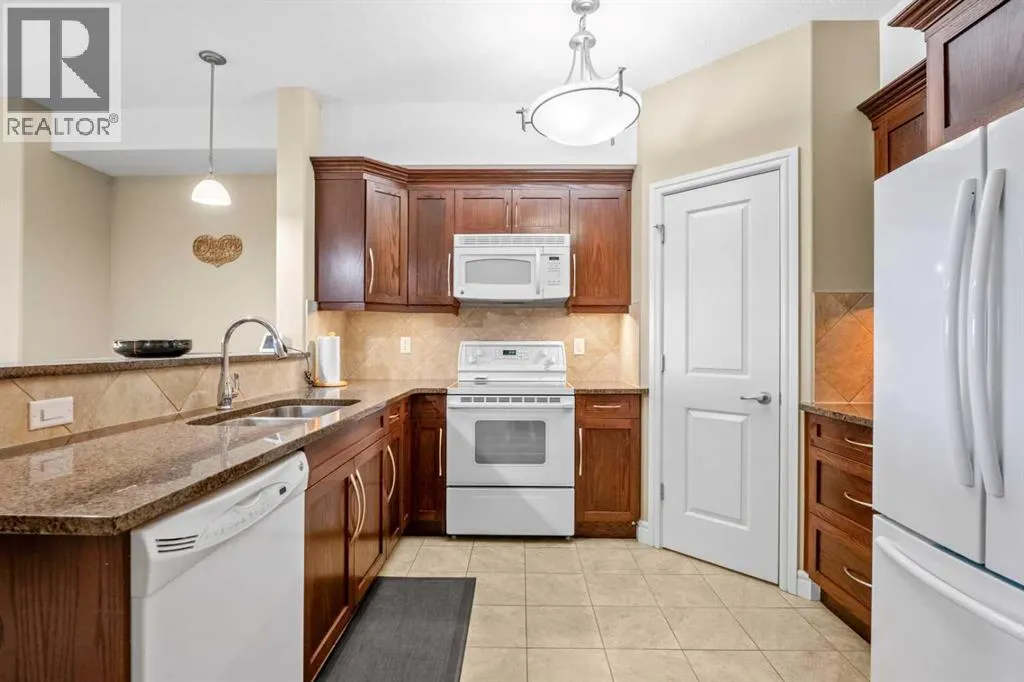 2303, 2330 Fish Creek Boulevard SW