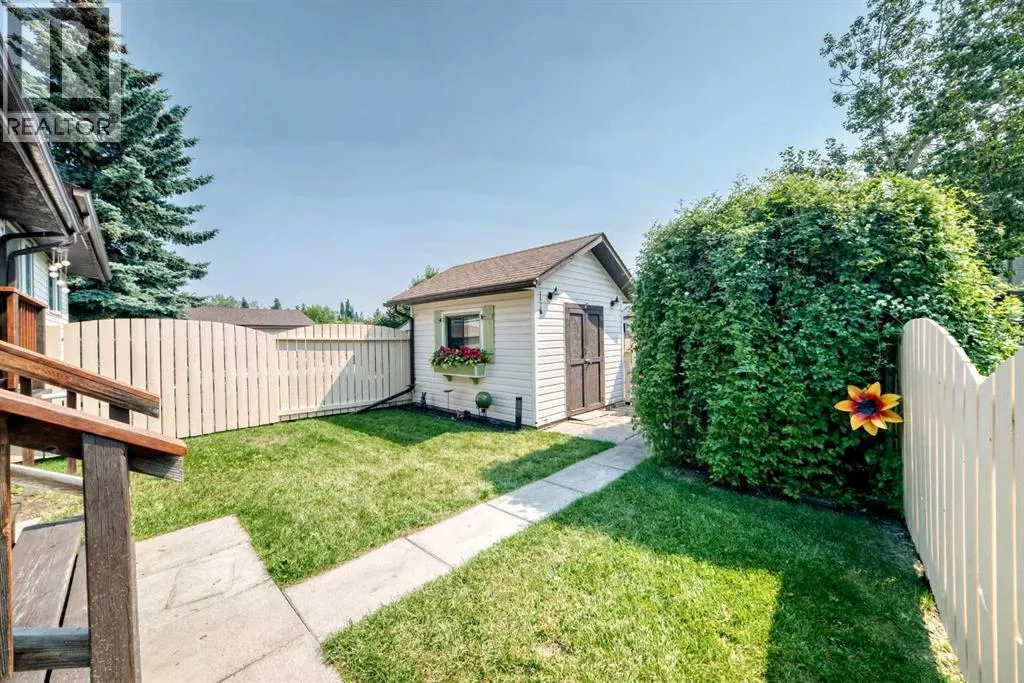 31 Ranchero Bay NW