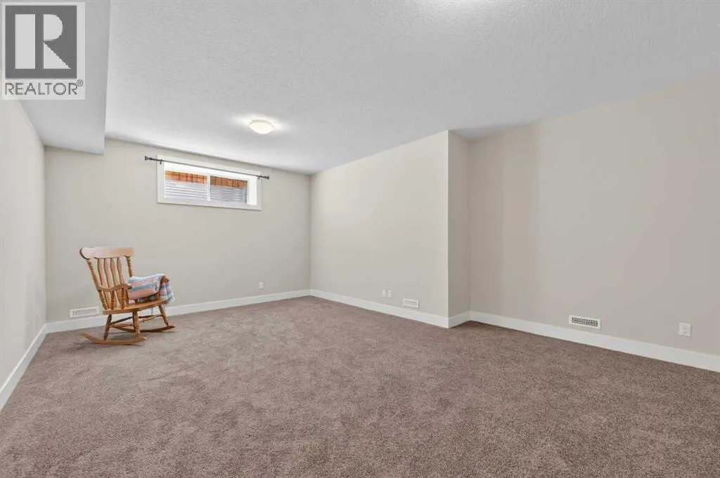 127 Legacy Circle SE