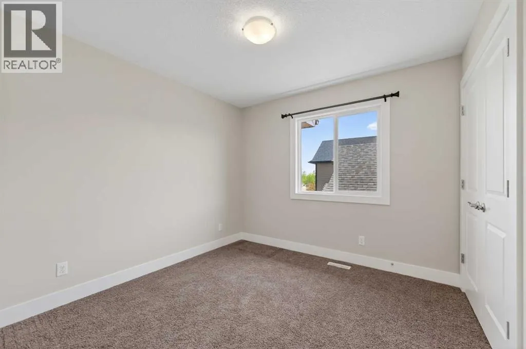 127 Legacy Circle SE