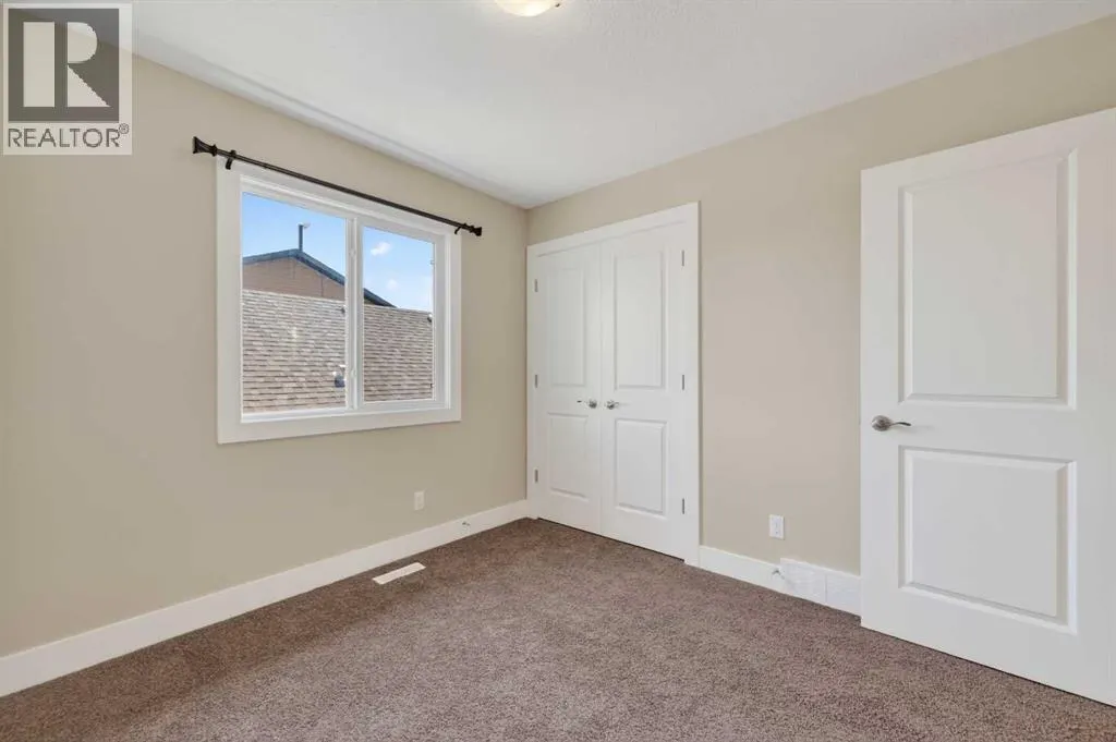 127 Legacy Circle SE