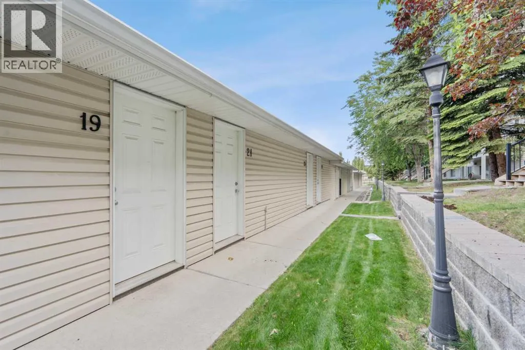 21, 29 Springborough Boulevard SW