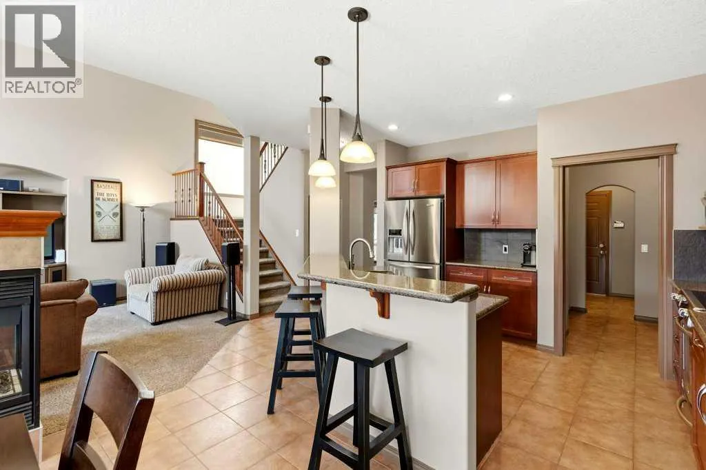 23 Aspen Stone Crescent SW