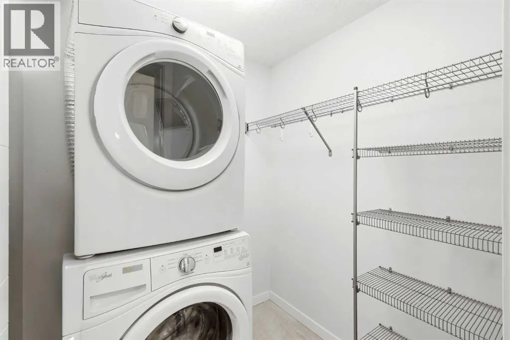 212, 122 Mahogany Centre SE