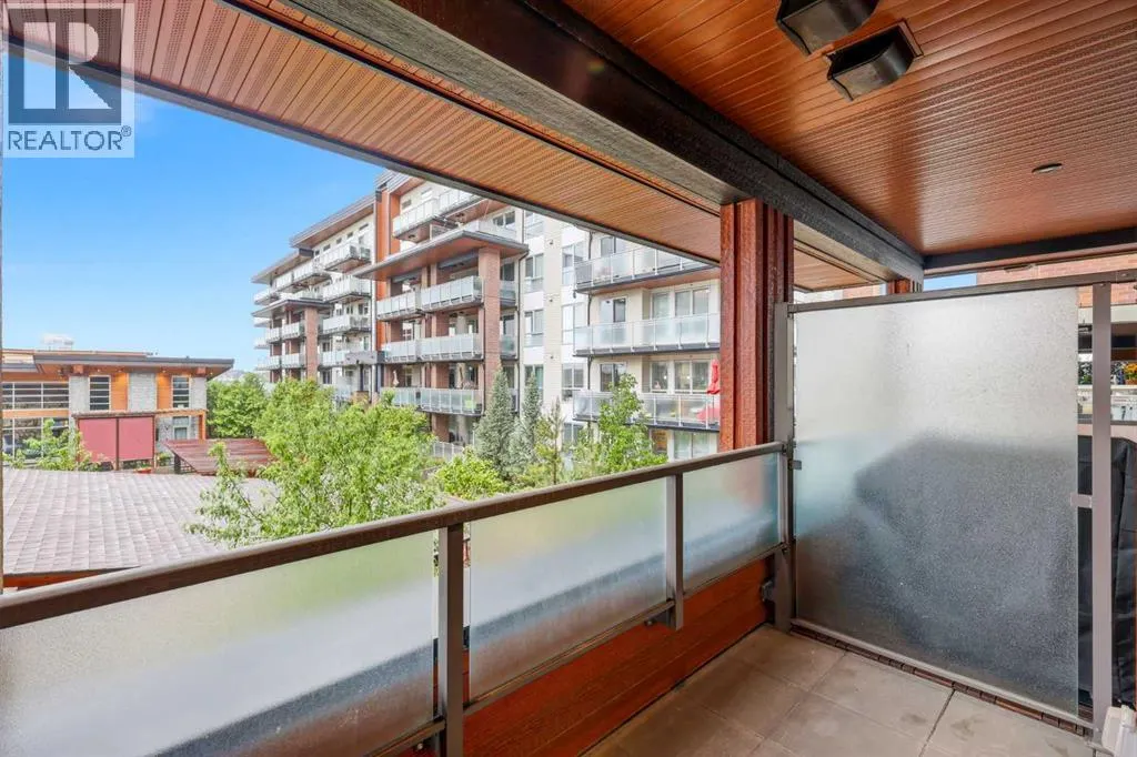 212, 122 Mahogany Centre SE