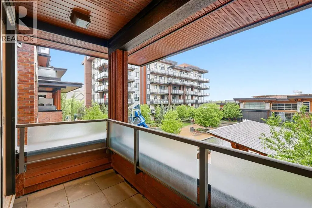212, 122 Mahogany Centre SE