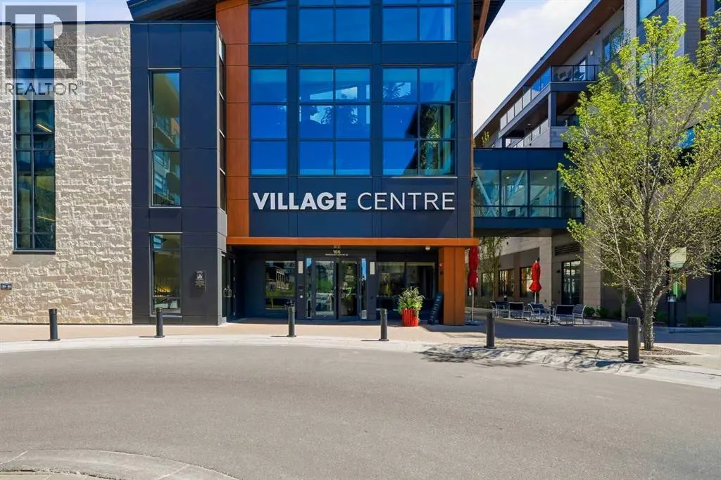 212, 122 Mahogany Centre SE