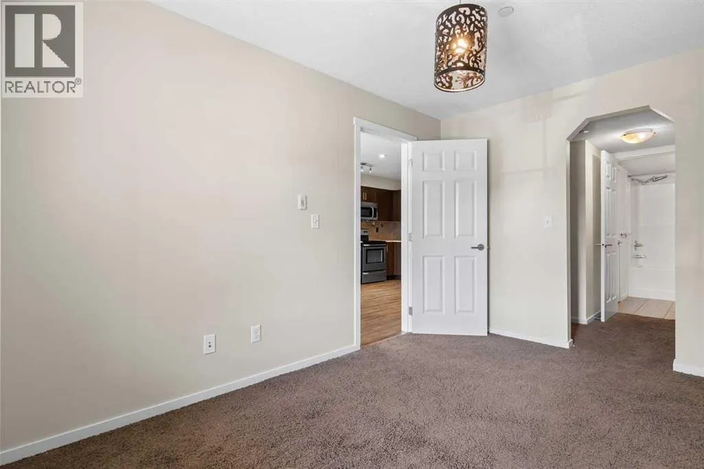 1115, 755 Copperpond Boulevard SE