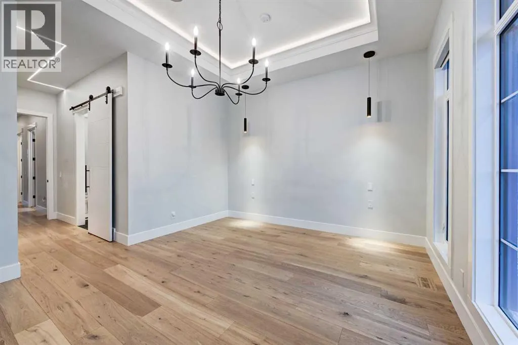 1904 13 Street SW