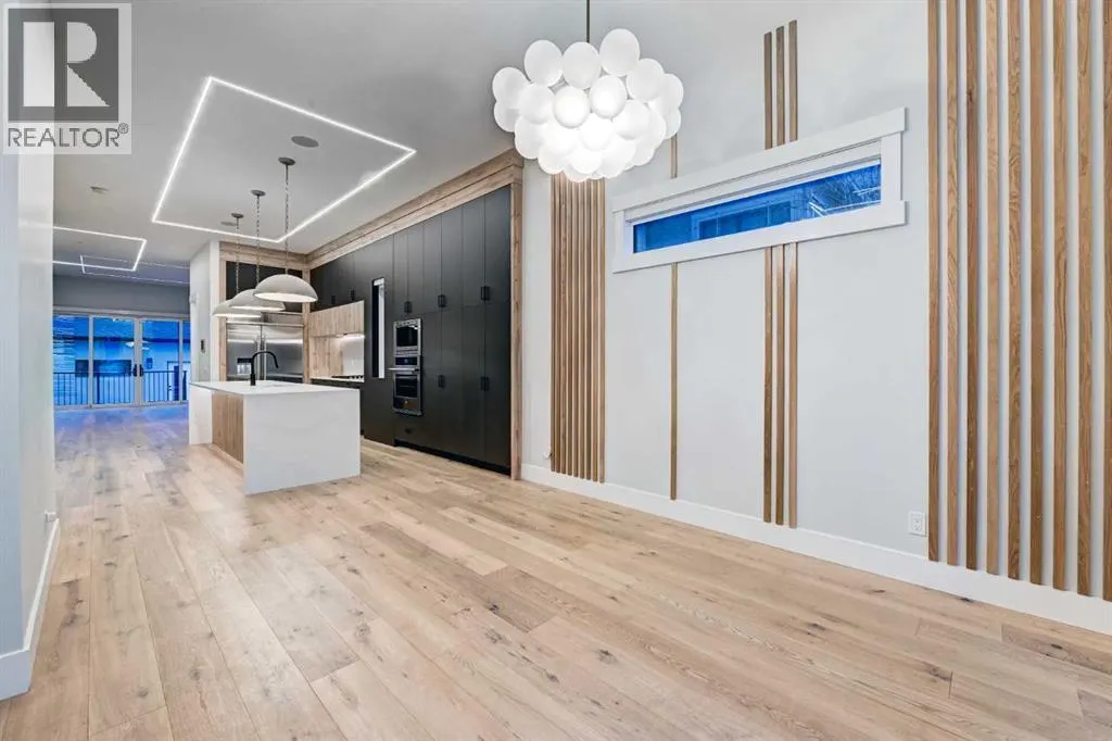 1904 13 Street SW