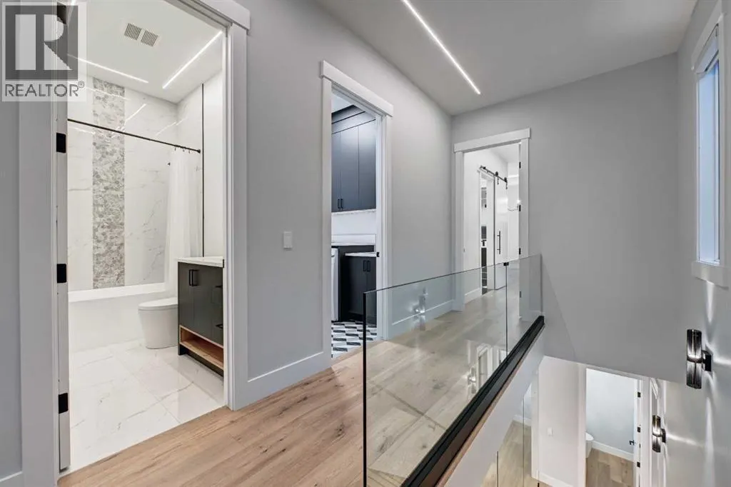1904 13 Street SW