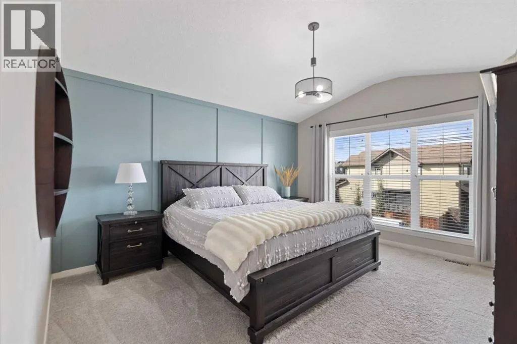 124 Masters Crescent SE