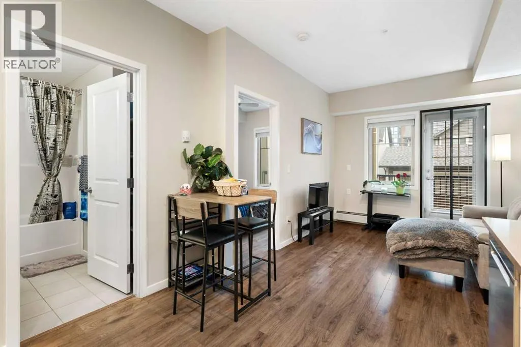 112, 30 Mahogany Mews SE