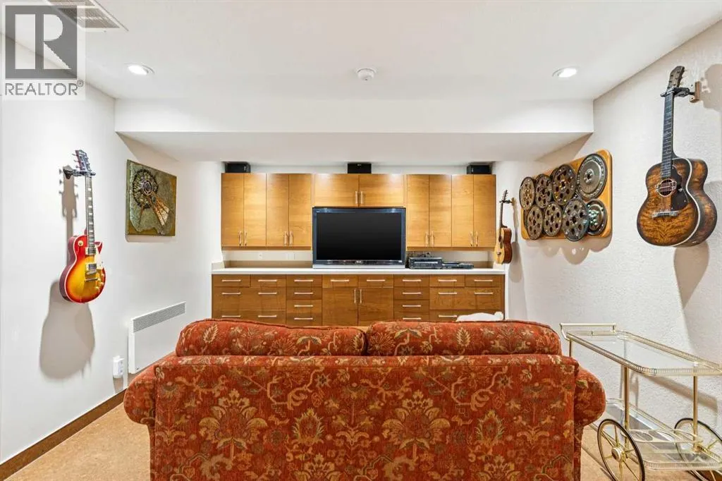 10931 Willowfern Drive SE
