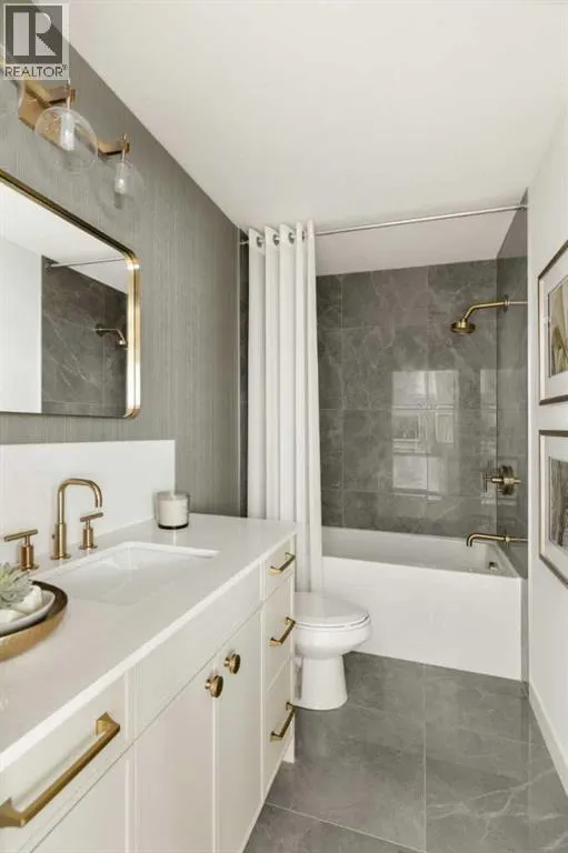 302, 60 Water Cove SE