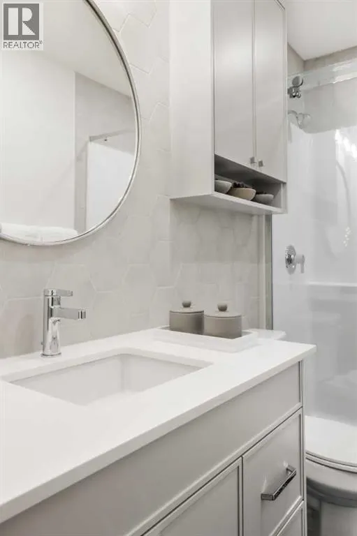 302, 60 Water Cove SE