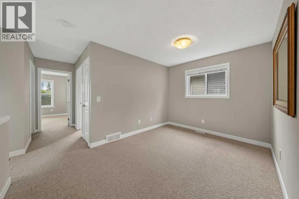 161 Everoak Gardens SW