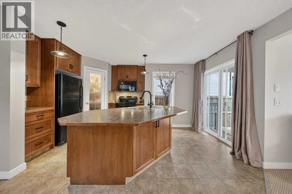161 Everoak Gardens SW