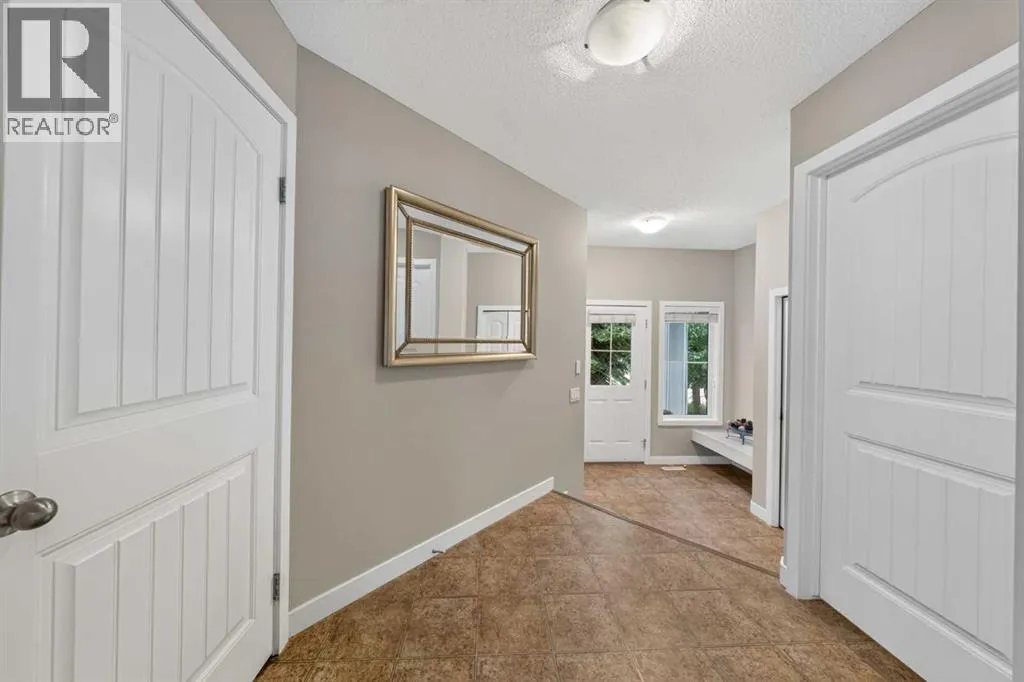 161 Everoak Gardens SW