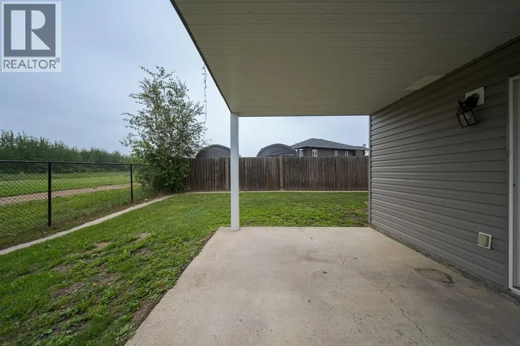 30, 100 Albion Drive