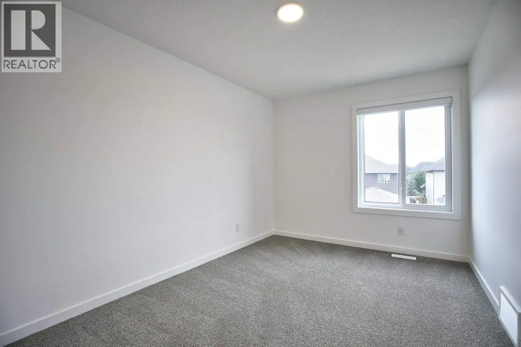 41 Legacy Point Terrace SE