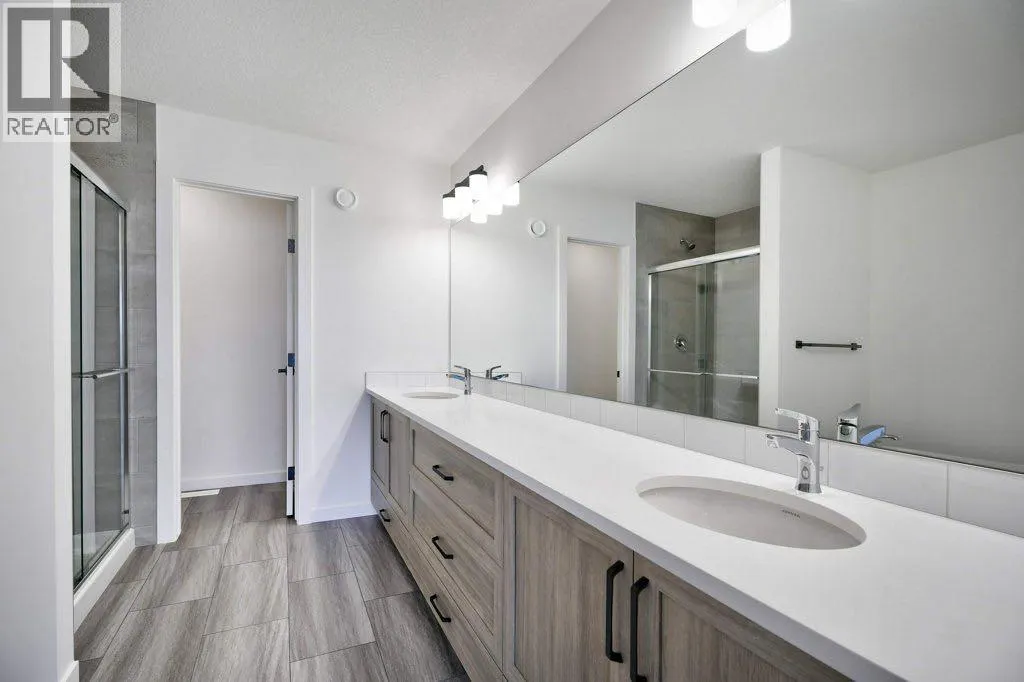 41 Legacy Point Terrace SE