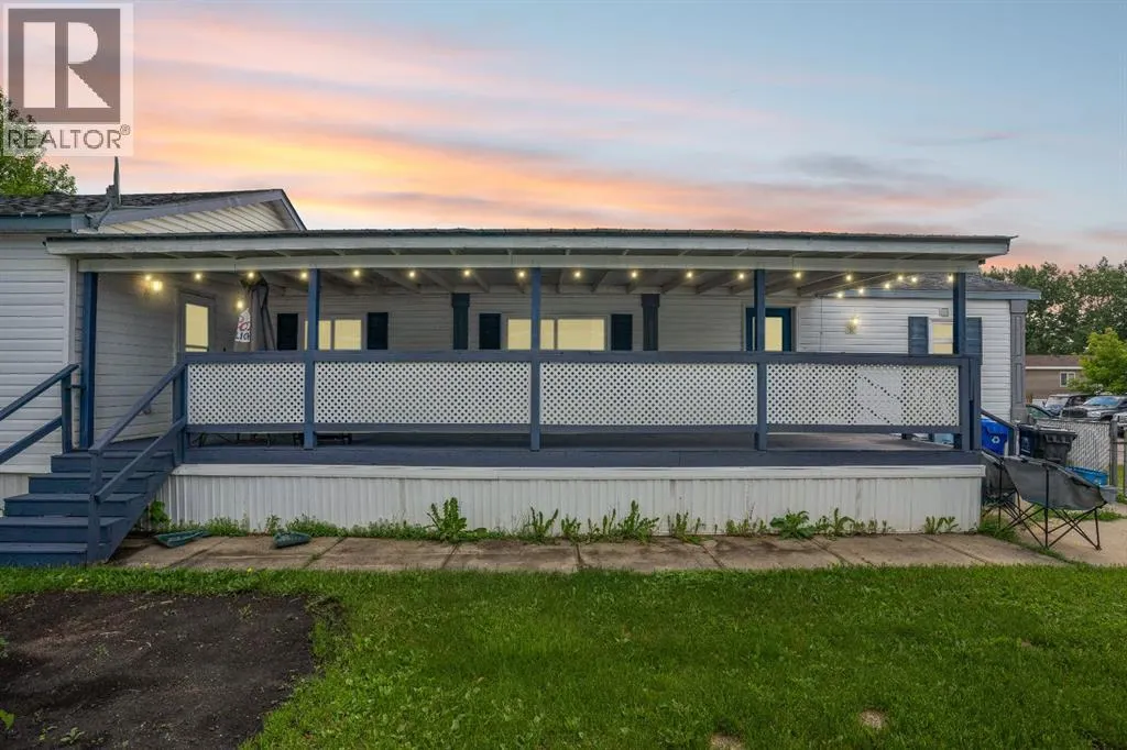 212 Greenwich Lane