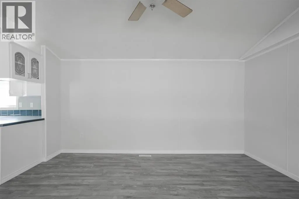 212 Greenwich Lane