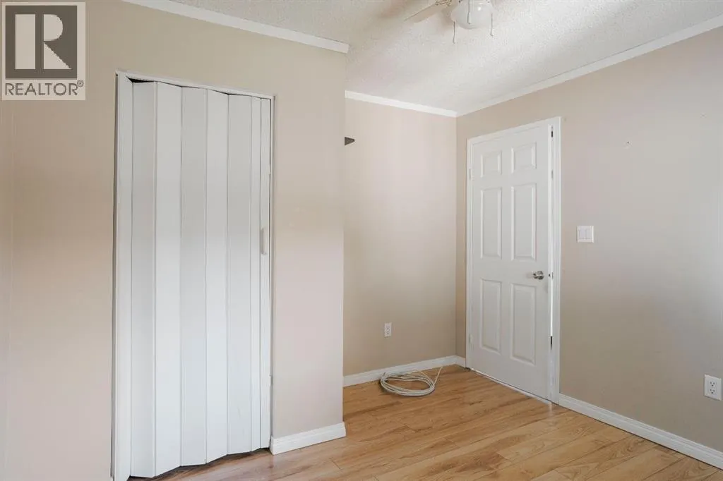 212 Greenwich Lane