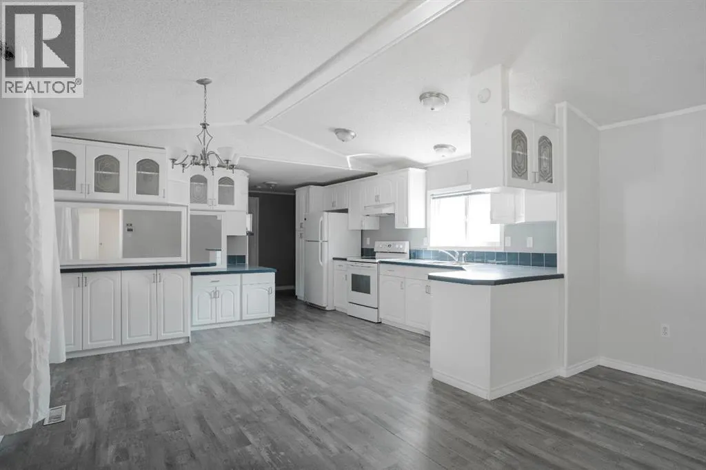 212 Greenwich Lane