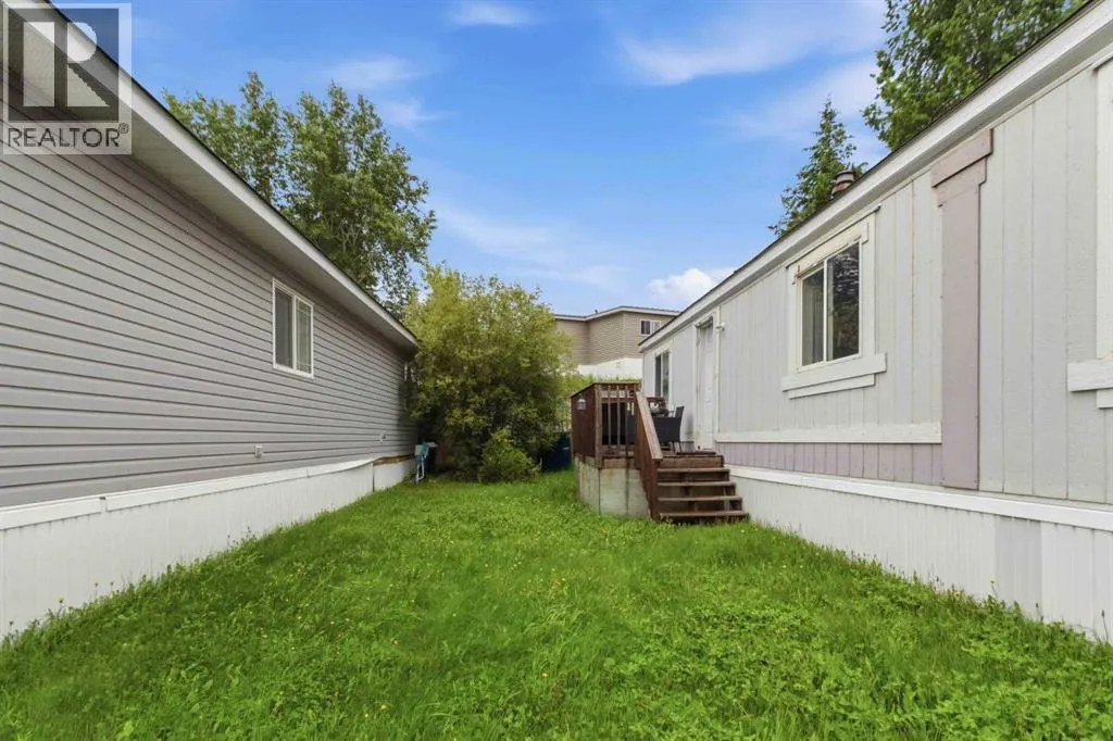 329 Greenwich Lane
