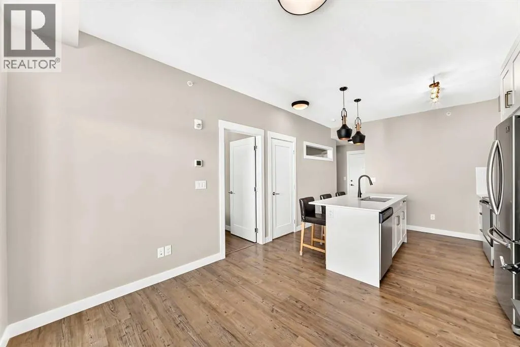 402, 300 Auburn Meadows Common SE