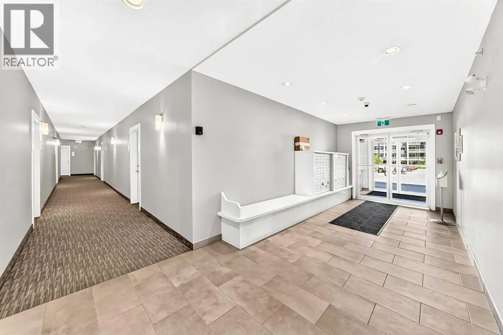 402, 300 Auburn Meadows Common SE